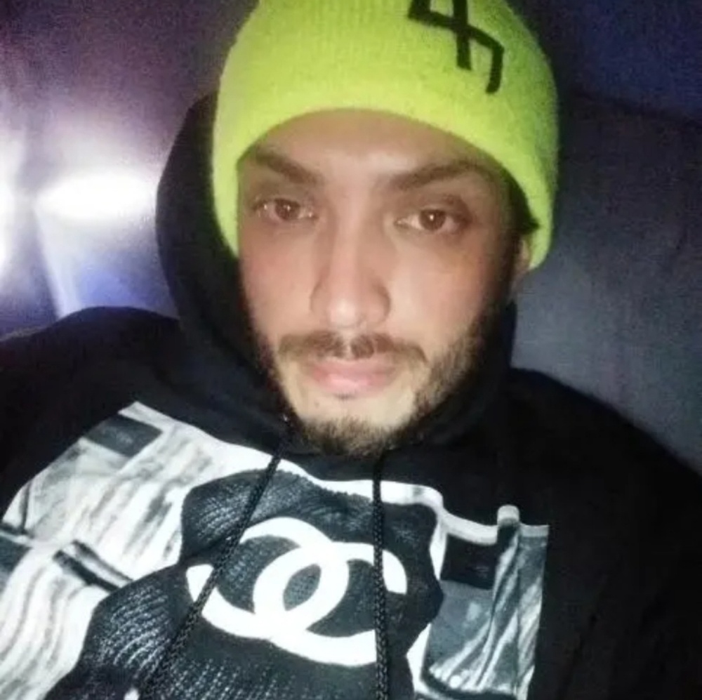 Meet your Posher, Jose